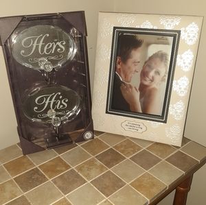 💥 5/$20 New his&hers bathroom decor hooks & frame